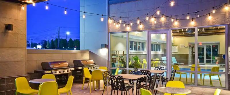 Home2 Suites By Hilton Walpole Foxborough Exterior photo